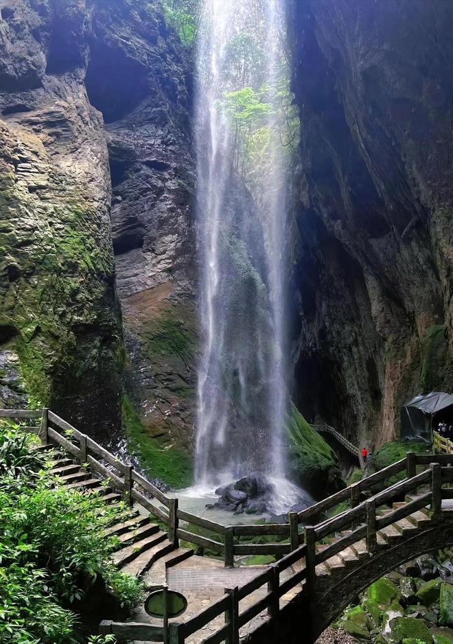 攻略及费用亲子四天三晚旅游攻略分享pg电子模拟器试玩带孩子去重庆旅游(图4) 攻略及费用亲子四天三晚旅游攻略分享pg电子模拟器试玩带孩子去重庆旅游(图4)